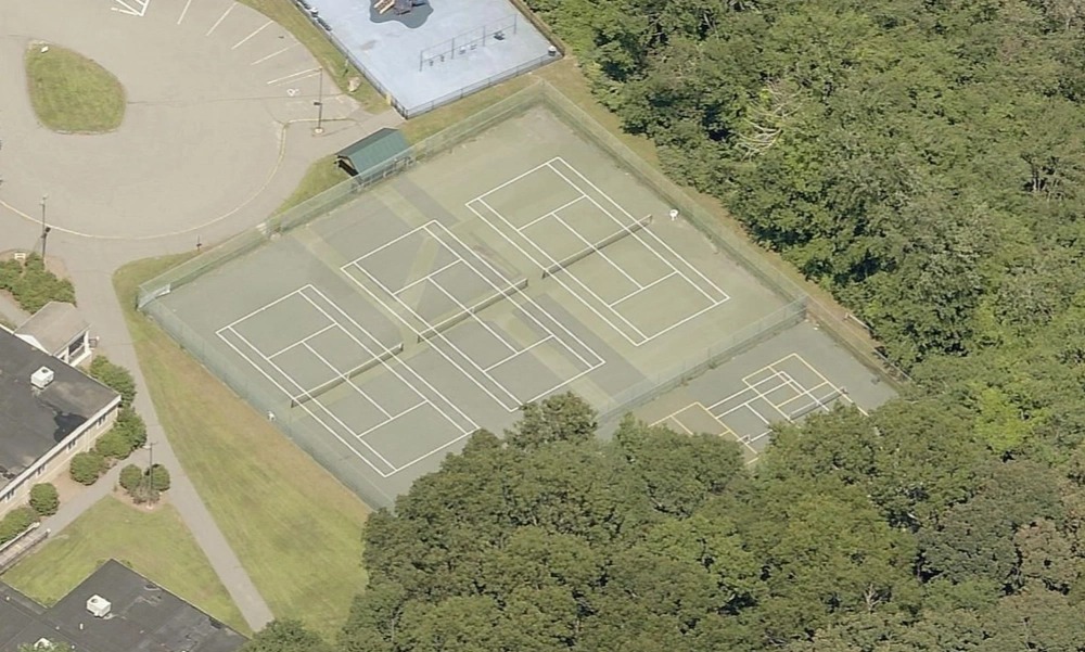 Madison Tennis Court
