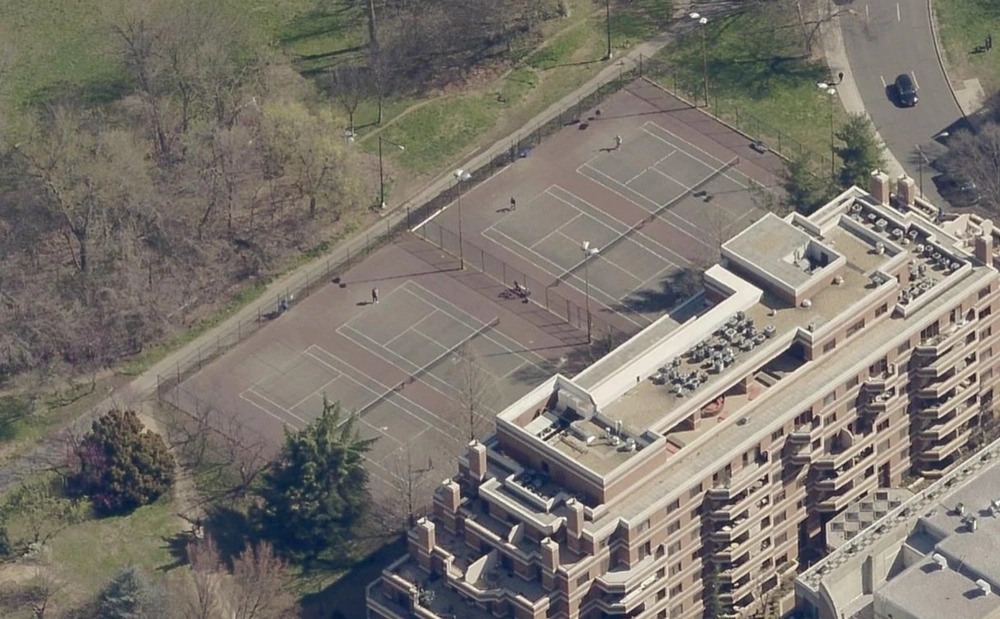 P St park tennis courts